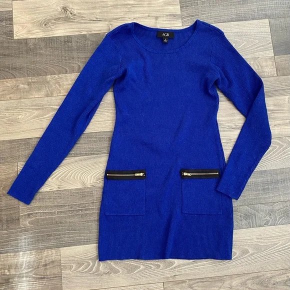 Short blue/indigo sweater dress from AGB - Picture 2 of 3